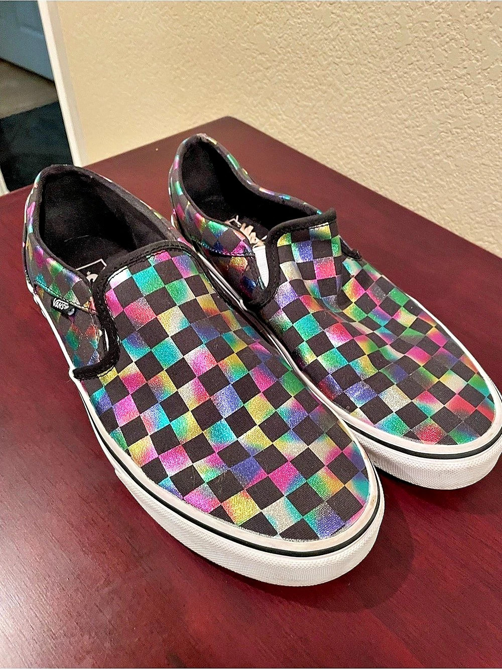 Vans Classic Slip-On Iridescent Checkerboard Sneakers US 11